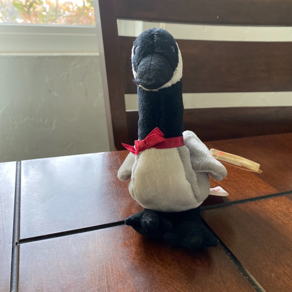 Ty Beanie Baby Loosy Goose